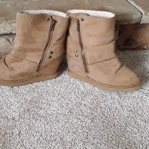 Maurices Wedge Boots